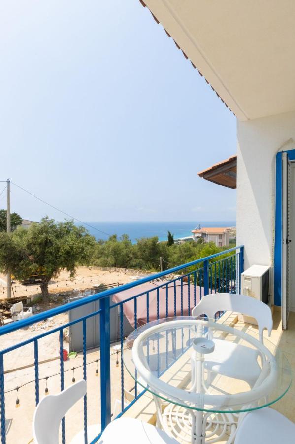 Blue Villa Drymades Dhërmi Eksteriør bilde